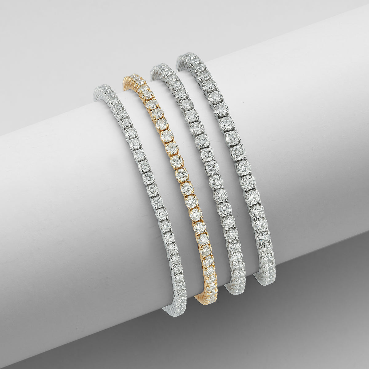 5.00 to 8.00ct Diamond Tennis Bracelet — photo 3 of 3