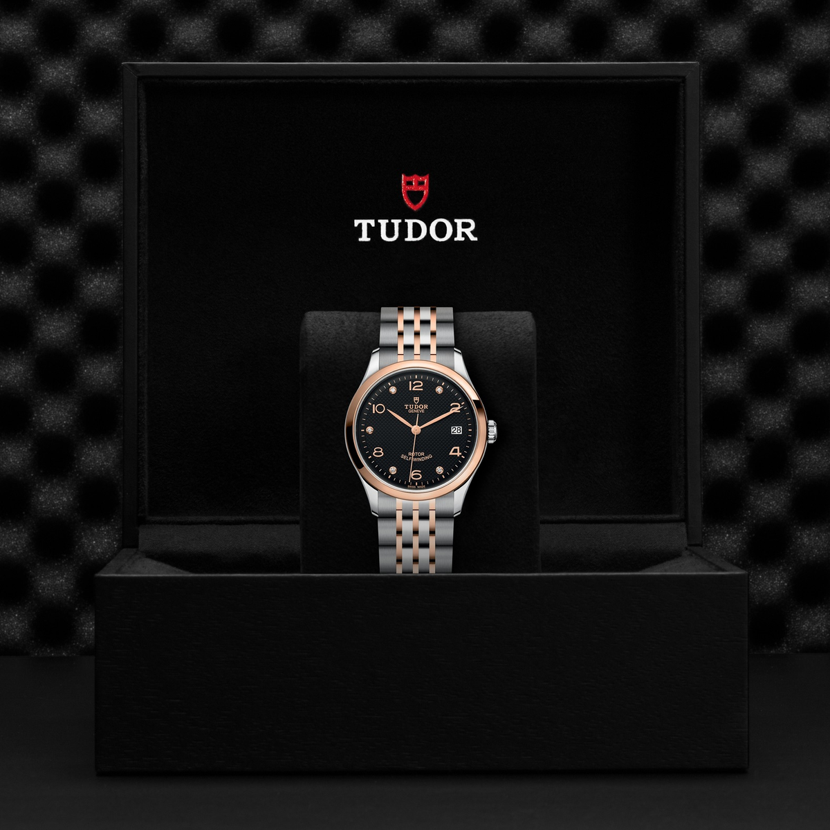 Tudor 1926 — photo 5 of 5