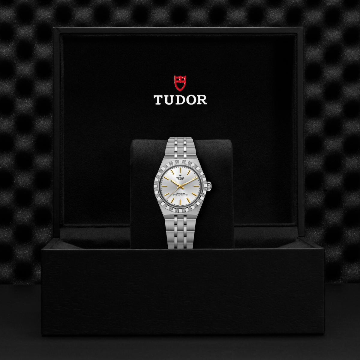 Tudor Royal — photo 5 of 5