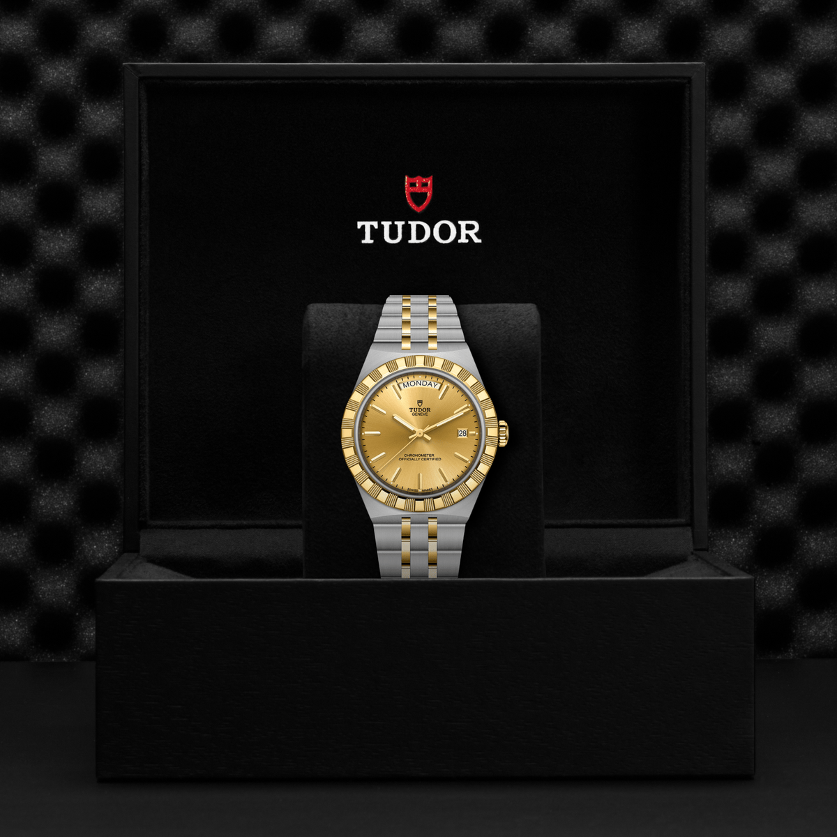 Tudor Royal — photo 5 of 5
