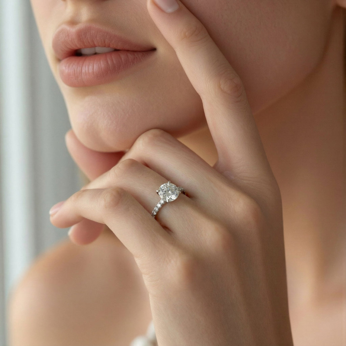 Tacori Round Diamond Engagement Ring — photo 2 of 3