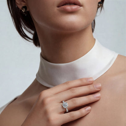 Verragio Round Diamond Shared Prong Engagement Ring — photo 2 of 3