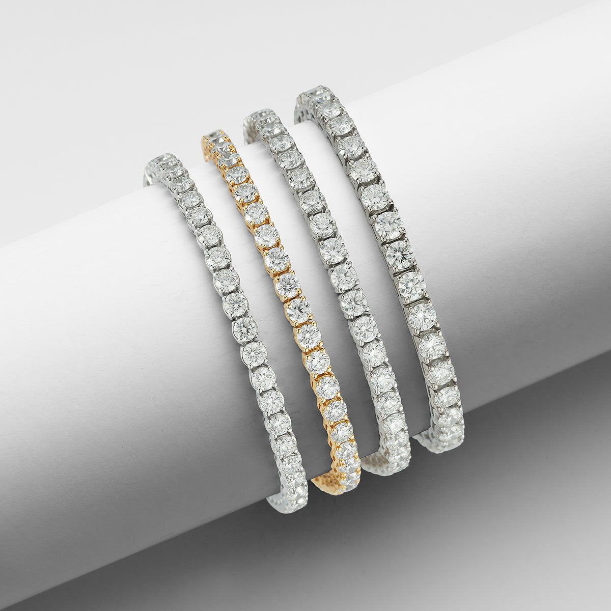 9.00 to 12.00ct Diamond Tennis Bracelet — photo 3 of 3