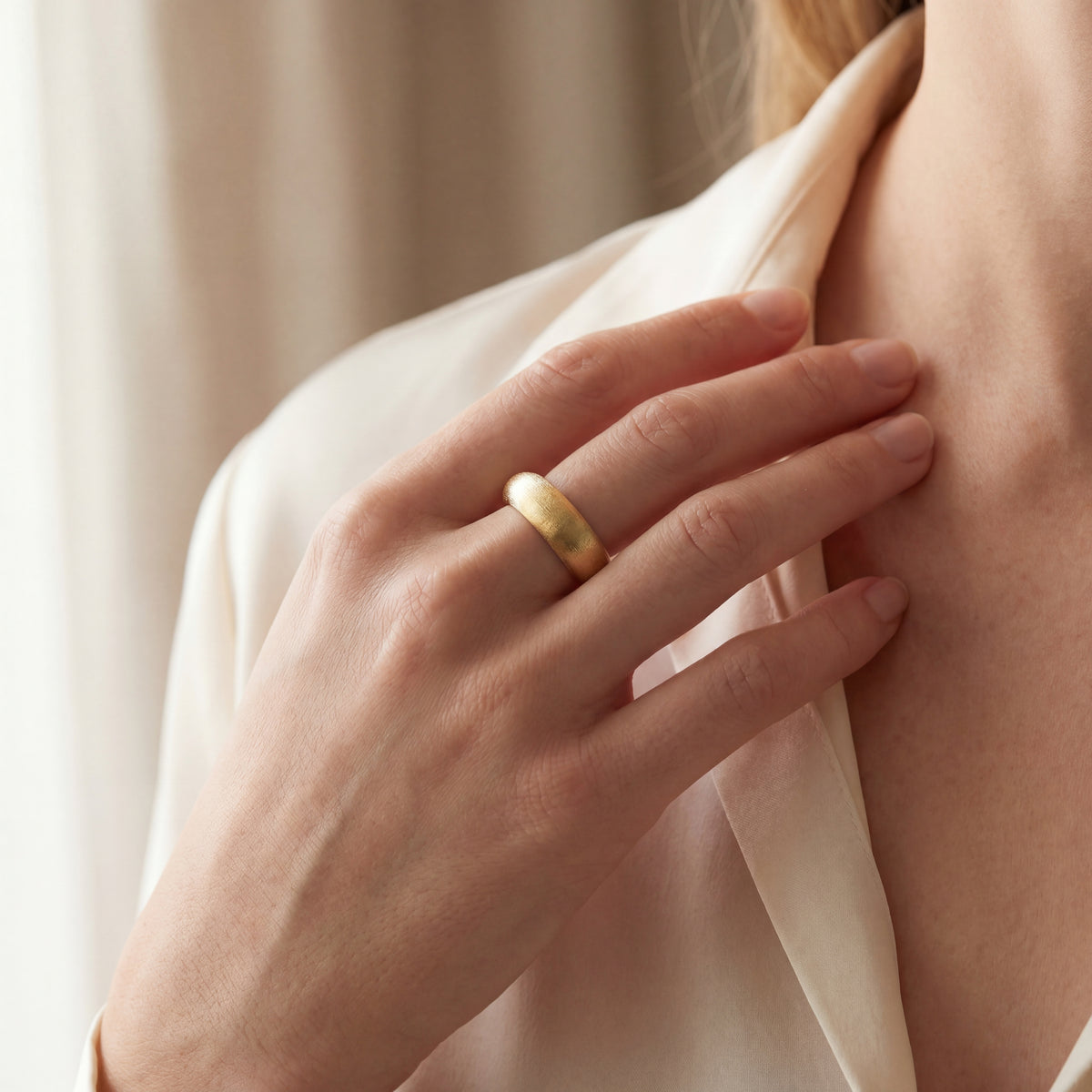 Nanis 18k Yellow Gold Ring — photo 2 of 2