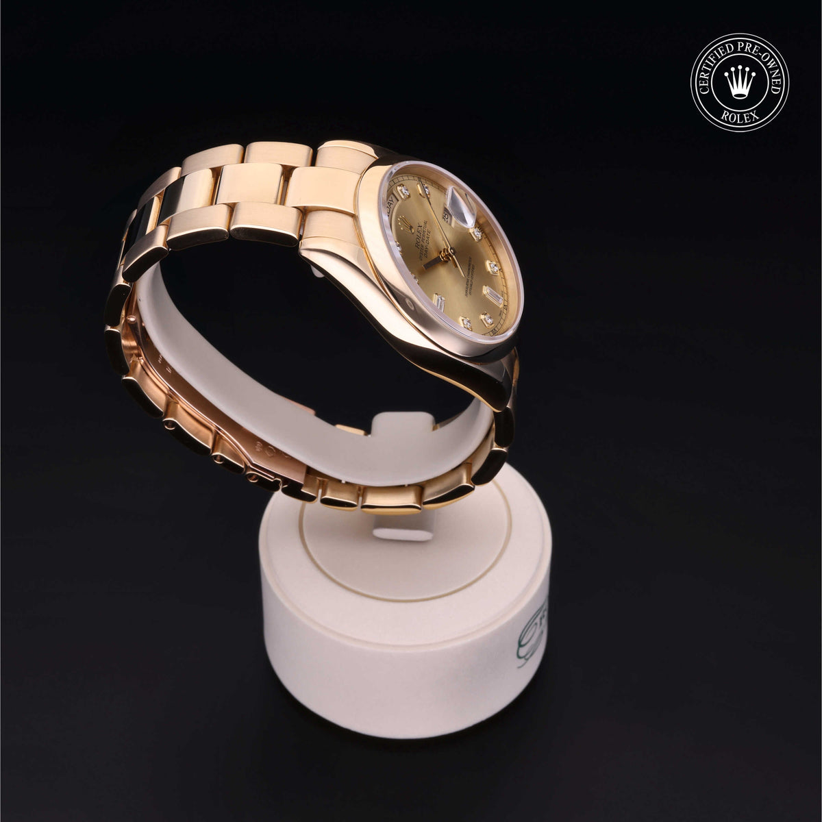 Rolex Certified Pre-Owned Day-Date 36 M118208 in 18 ct yellow gold with champagne dial, image 33 of 41
