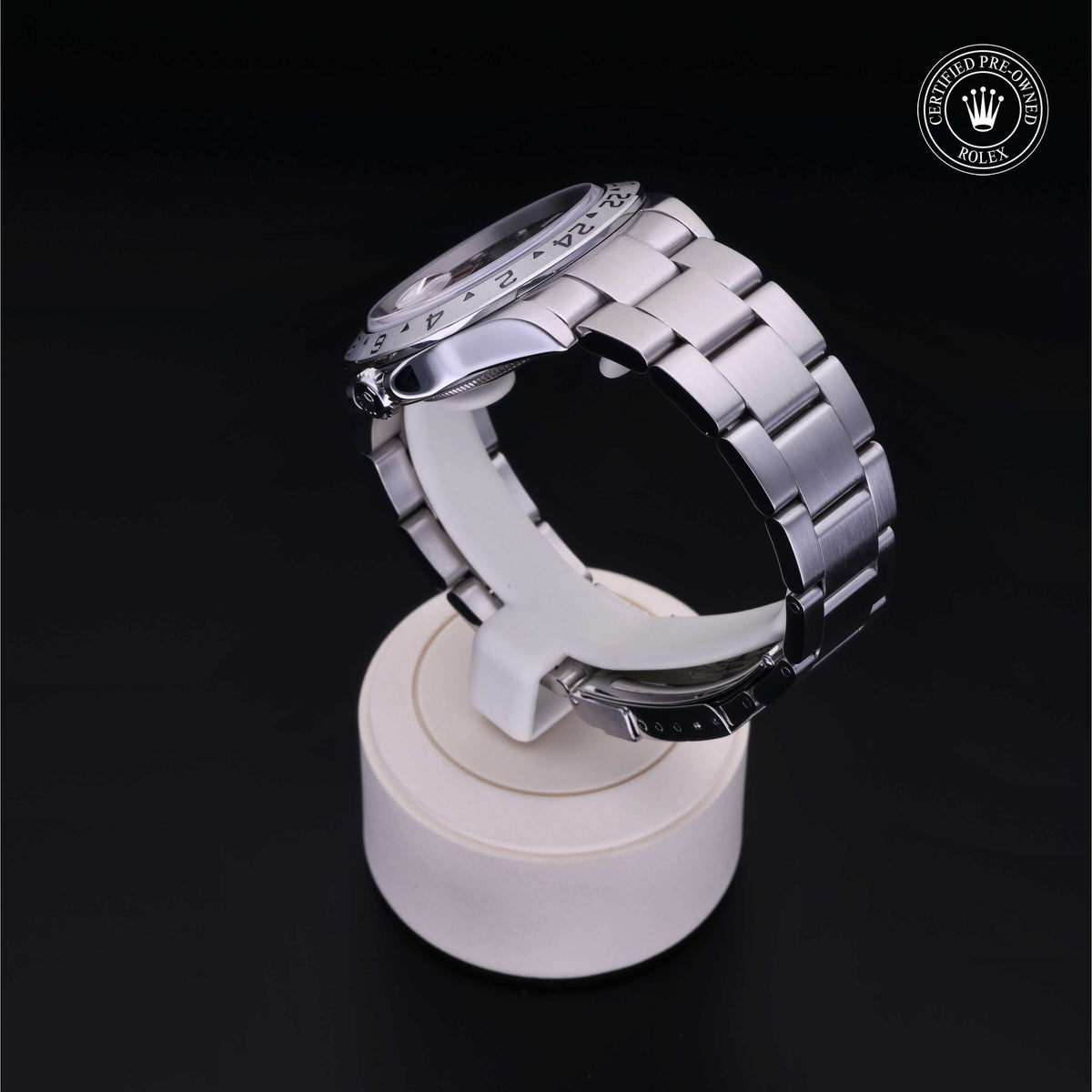 Explorer II — photo 19 of 20