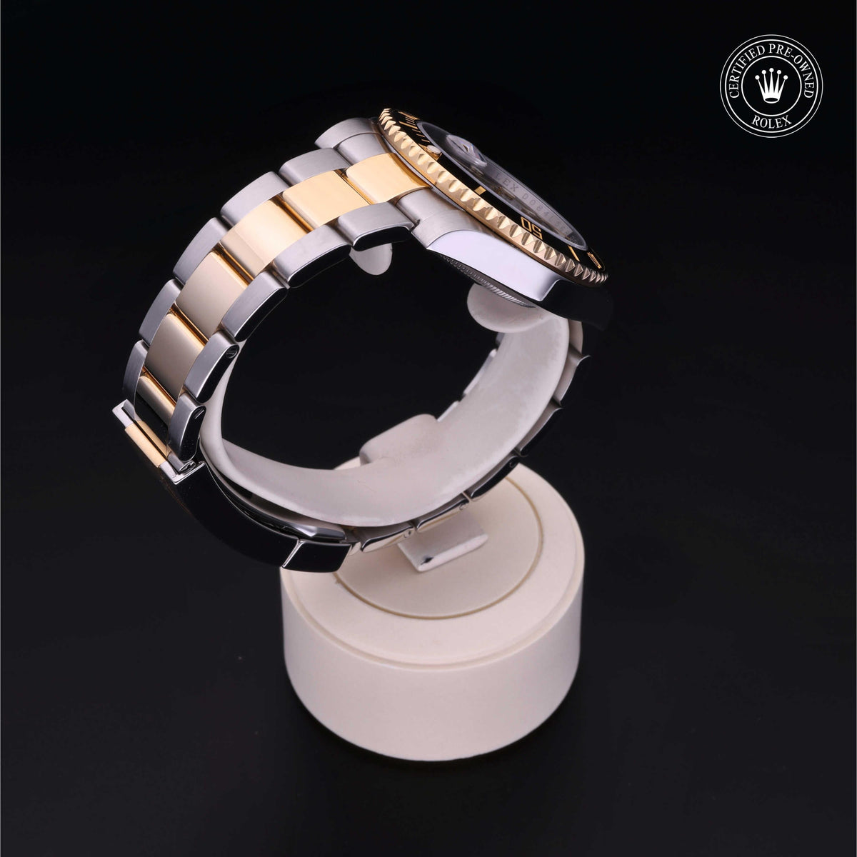 Rolex Certified Pre-Owned Submariner Date M116613LN in Oystersteel and yellow gold with black dial, image 29 of 41