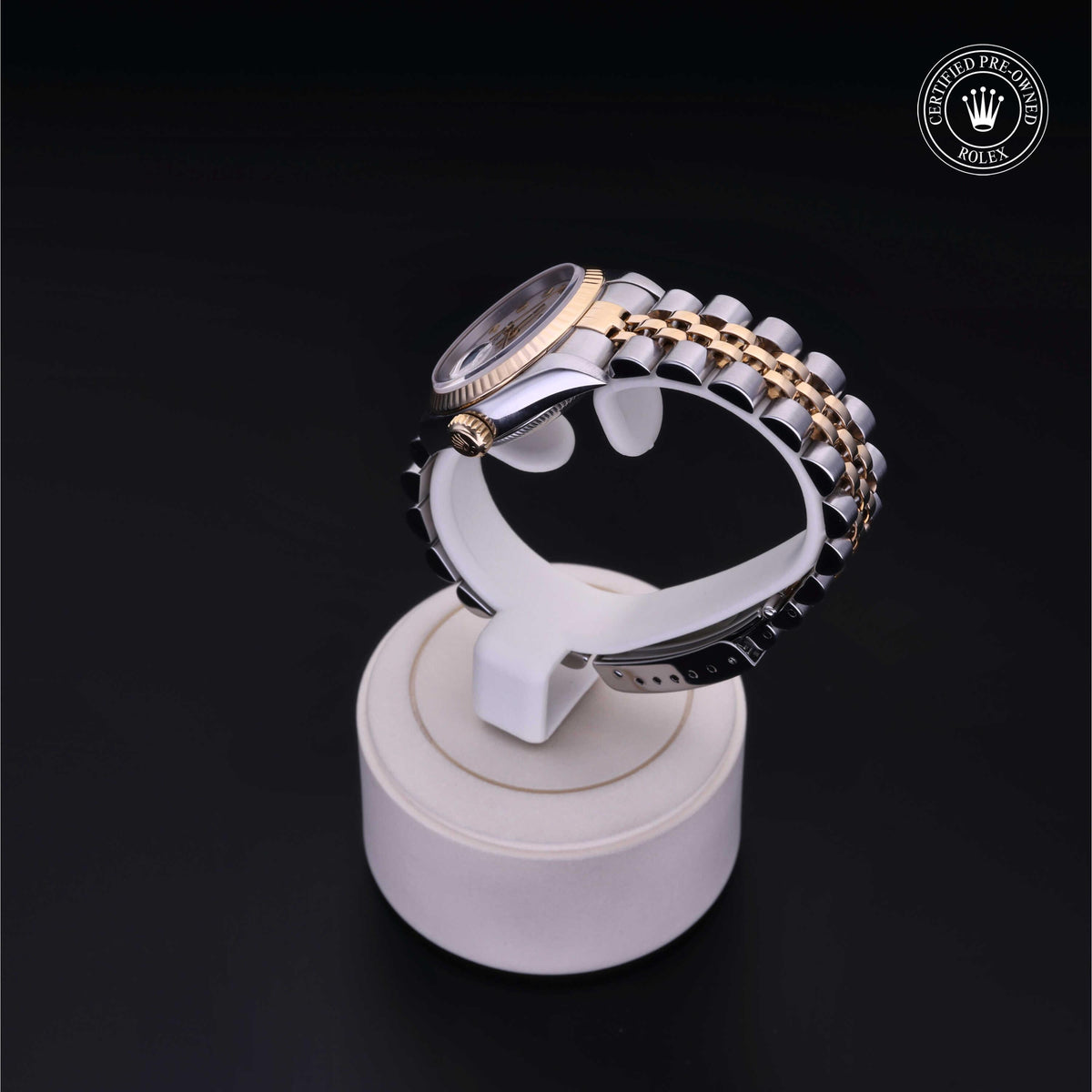 Rolex Certified Pre-Owned Lady-Datejust 26 M79173 in Oystersteel and yellow gold with ivory dial, image 4 of 41