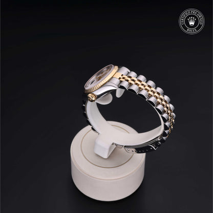 Rolex Certified Pre-Owned Lady-Datejust 26 M69173 in Oystersteel and yellow gold with ivory dial, image 4 of 41