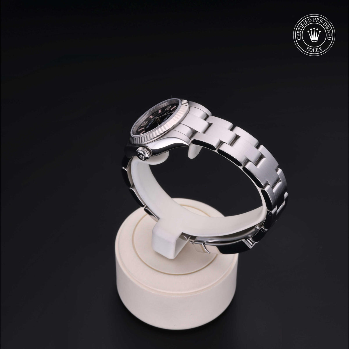 Rolex Certified Pre-Owned Oyster Perpetual 26 M176234 in Oystersteel with black dial, image 4 of 41