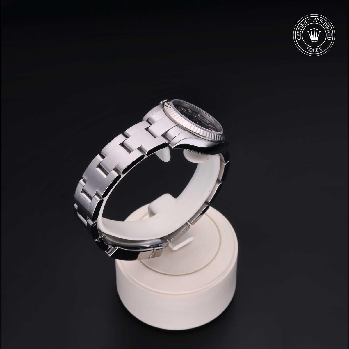 Rolex Certified Pre-Owned Oyster Perpetual 26 M176234 in Oystersteel with black dial, image 29 of 41