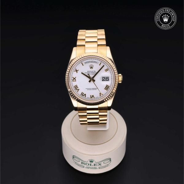 Rolex Certified Pre-Owned Day-Date 36 M118238 in 18 ct yellow gold with white dial, image 2 of 41