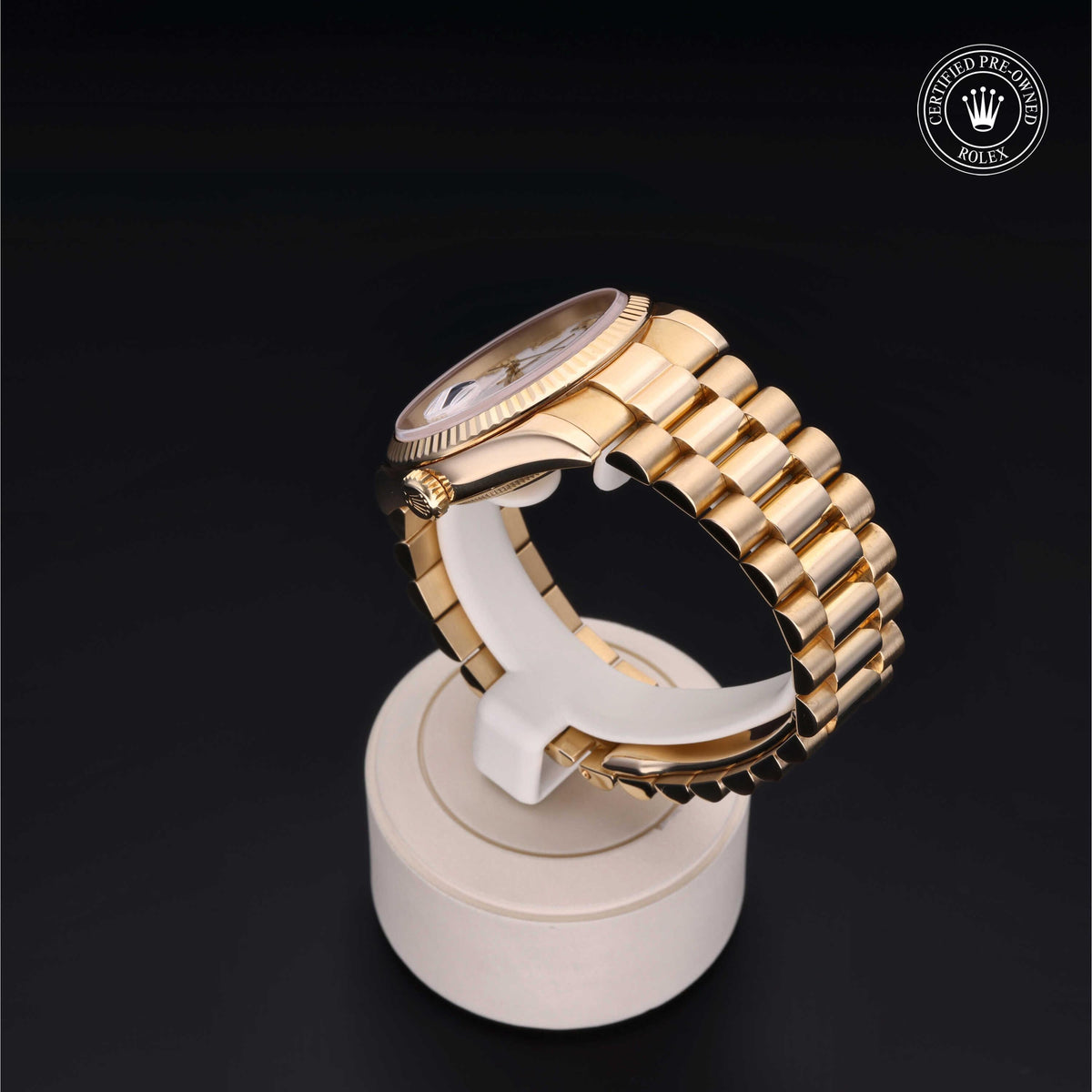 Rolex Certified Pre-Owned Day-Date 36 M118238 in 18 ct yellow gold with white dial, image 19 of 41