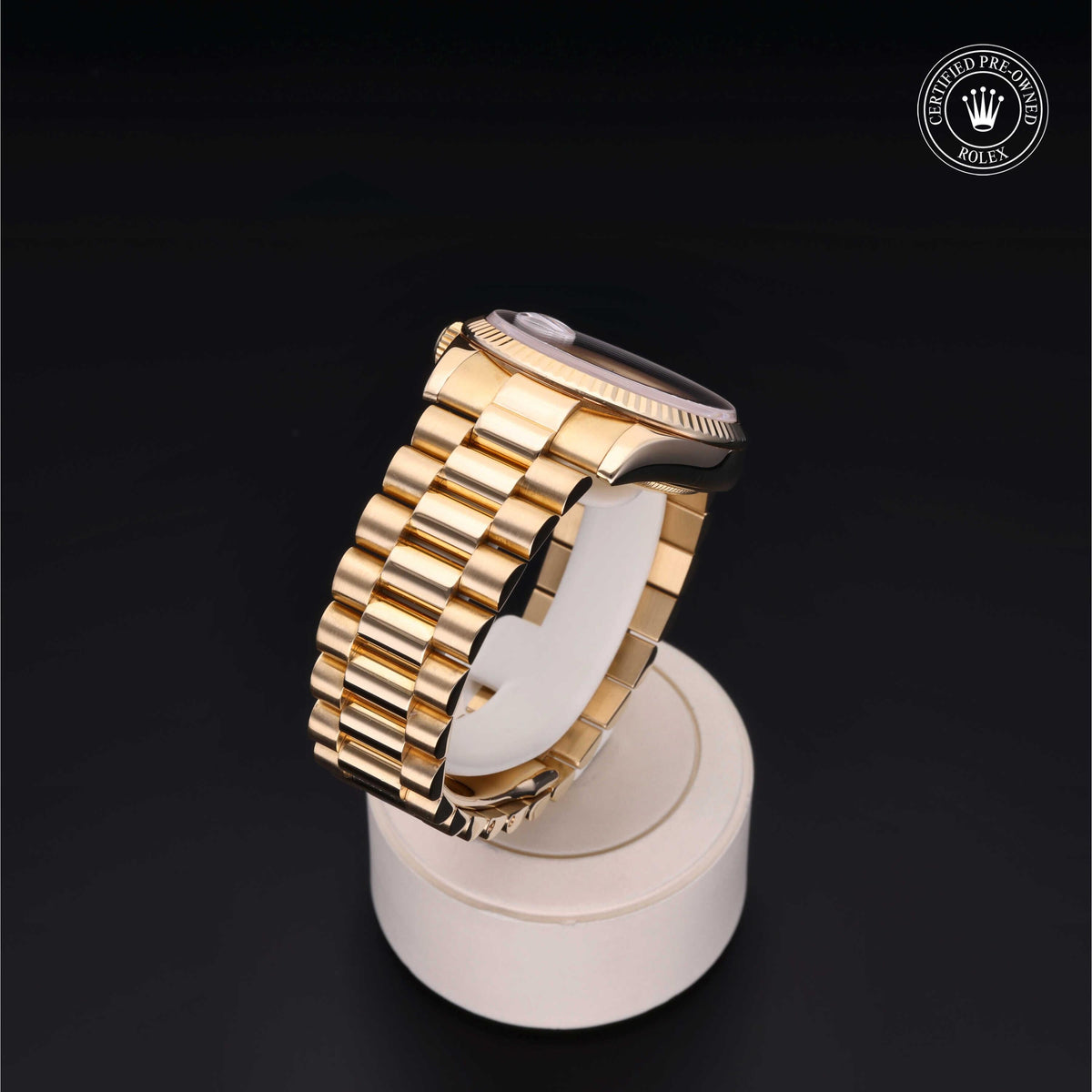 Rolex Certified Pre-Owned Day-Date 36 M118238 in 18 ct yellow gold with white dial, image 27 of 41