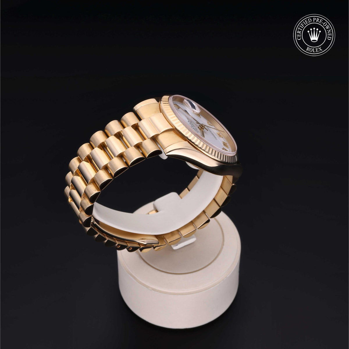 Rolex Certified Pre-Owned Day-Date 36 M118238 in 18 ct yellow gold with white dial, image 30 of 41