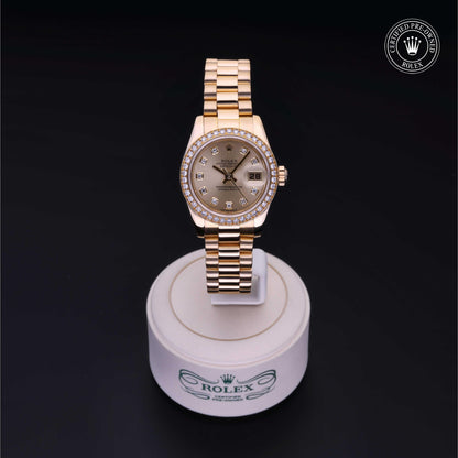 Rolex Certified Pre-Owned Lady-Datejust 26 M179138 in 18 ct yellow gold with champagne dial, image 2 of 41