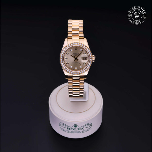 Rolex Certified Pre-Owned Lady-Datejust 26 M179138 in 18 ct yellow gold with champagne dial, image 2 of 41
