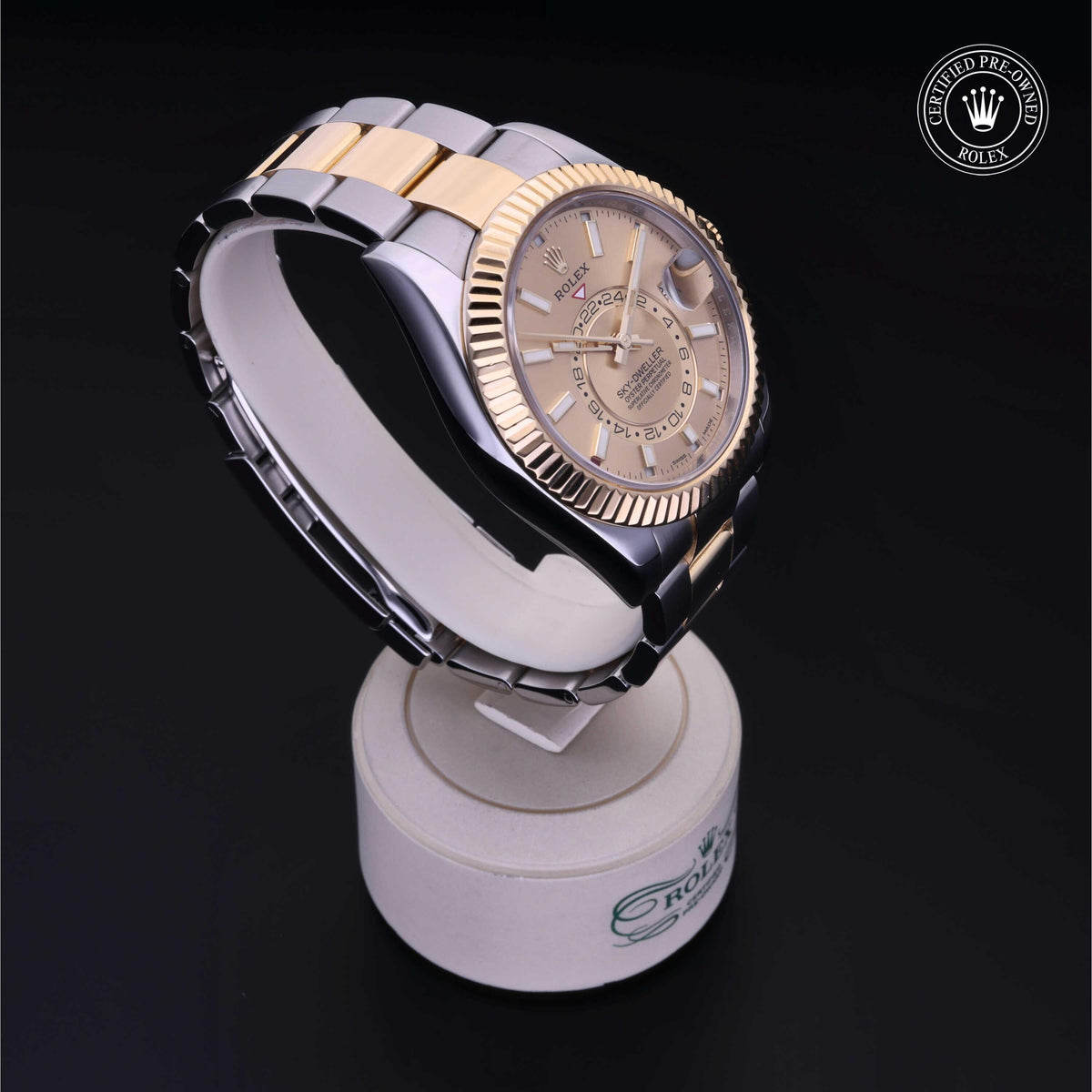 Rolex Certified Pre-Owned Sky-Dweller M326933 in Oystersteel and yellow gold with champagne dial, image 36 of 41