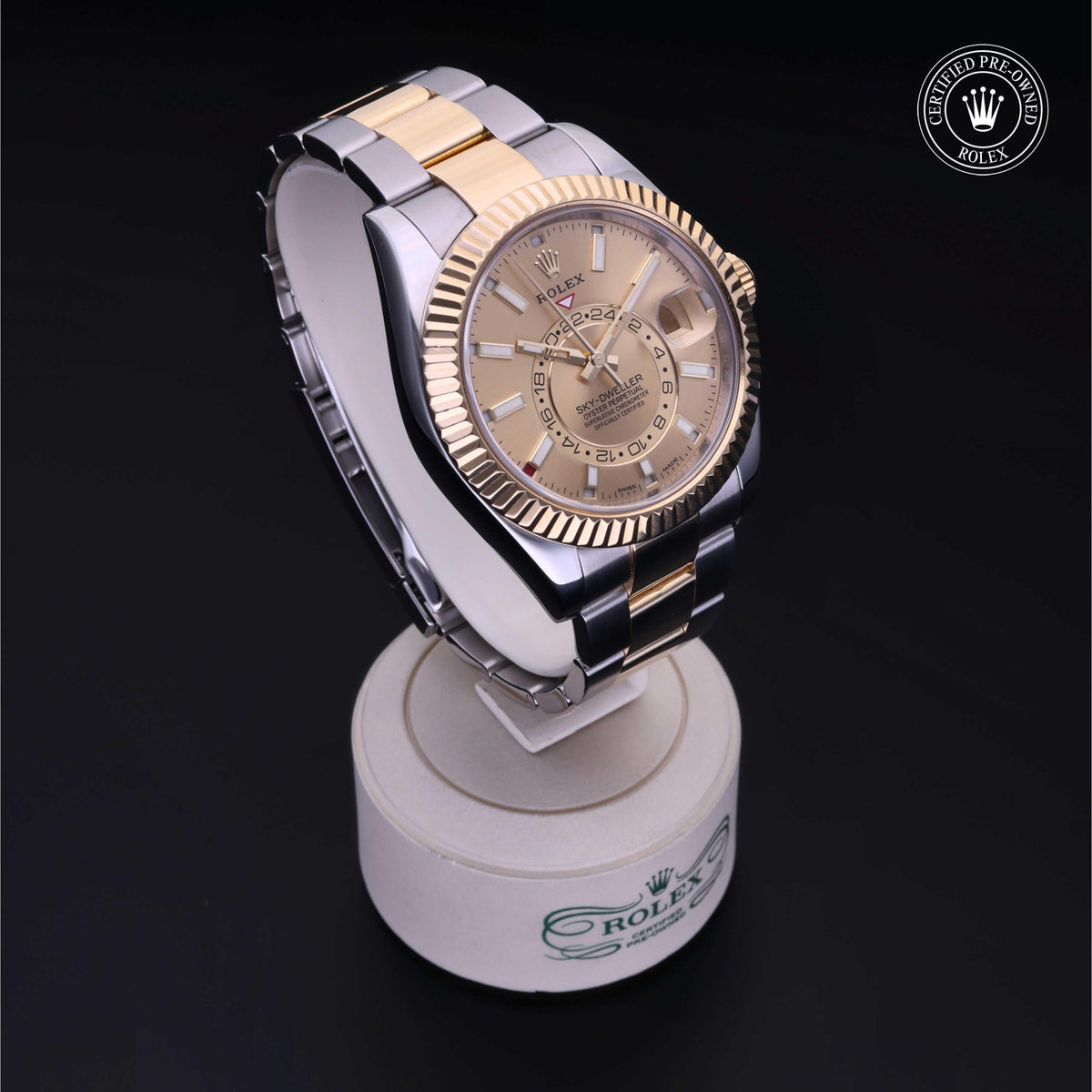 Rolex Certified Pre-Owned Sky-Dweller M326933 in Oystersteel and yellow gold with champagne dial, image 38 of 41
