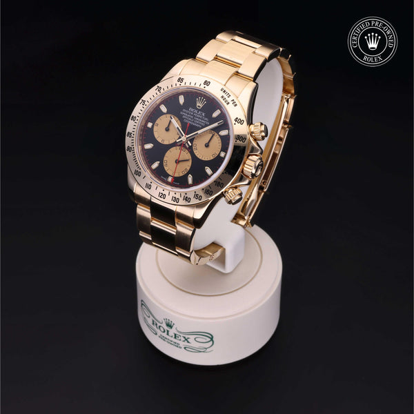 Rolex Certified Pre-Owned Cosmograph Daytona M116528 in 18 ct yellow gold with black dial, image 3 of 41