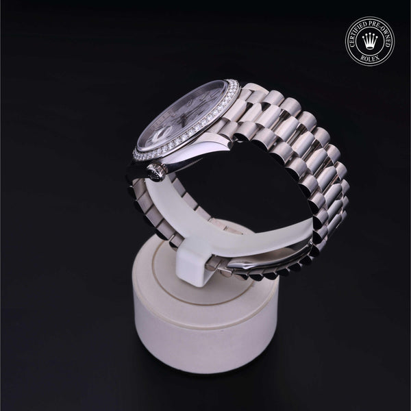 Rolex Certified Pre-Owned Day-Date 40 M228349RBR in 18 ct white gold with meteorite dial, image 4 of 41