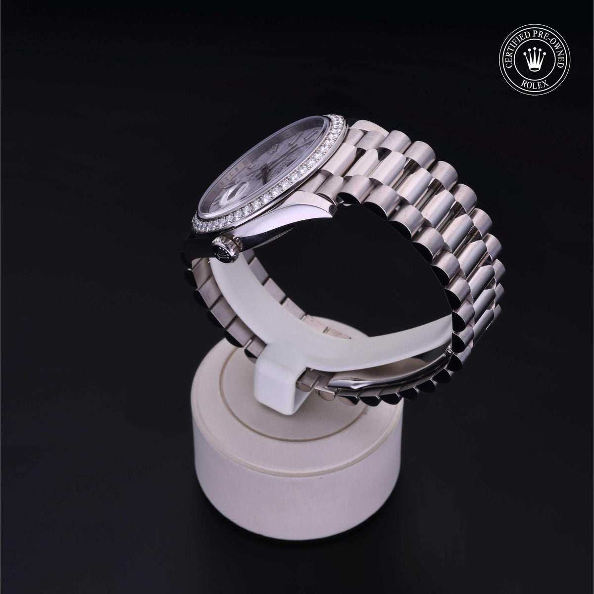 Rolex Certified Pre-Owned Day-Date 40 M228349RBR in 18 ct white gold with meteorite dial, image 18 of 41