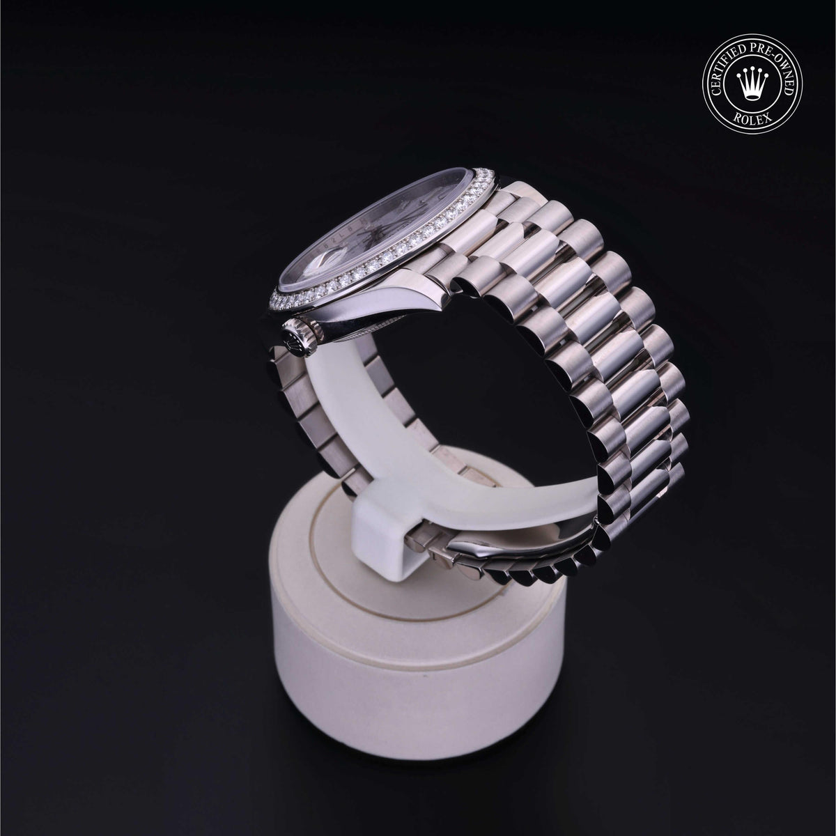 Rolex Certified Pre-Owned Day-Date 40 M228349RBR in 18 ct white gold with meteorite dial, image 19 of 41