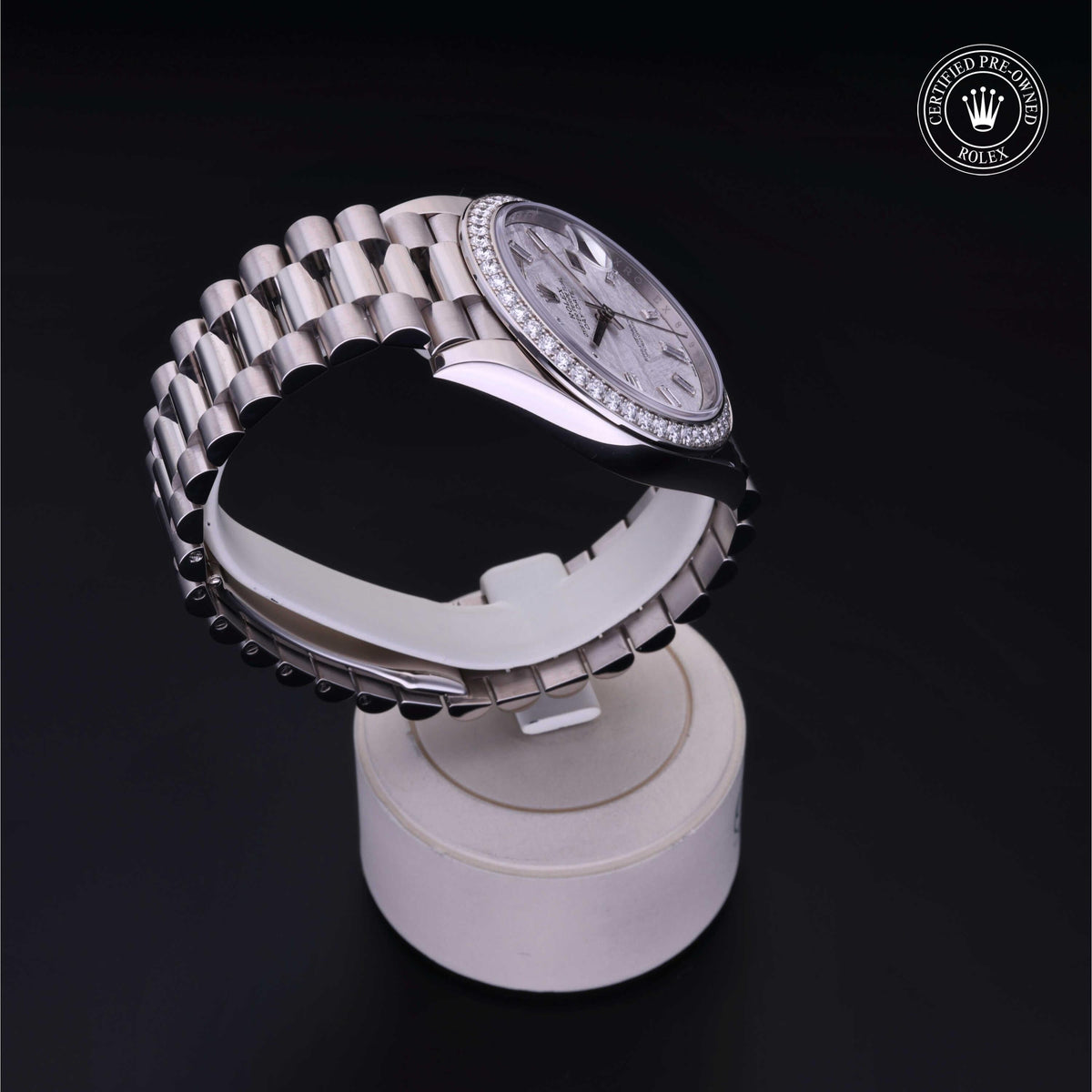 Rolex Certified Pre-Owned Day-Date 40 M228349RBR in 18 ct white gold with meteorite dial, image 31 of 41