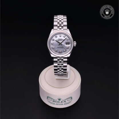 Rolex Certified Pre-Owned Lady-Datejust 28 M279174 in Oystersteel with white mother-of-pearl dial, image 2 of 41