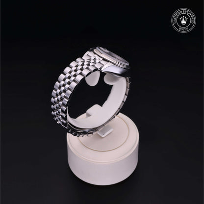 Rolex Certified Pre-Owned Lady-Datejust 28 M279174 in Oystersteel with white mother-of-pearl dial, image 5 of 41