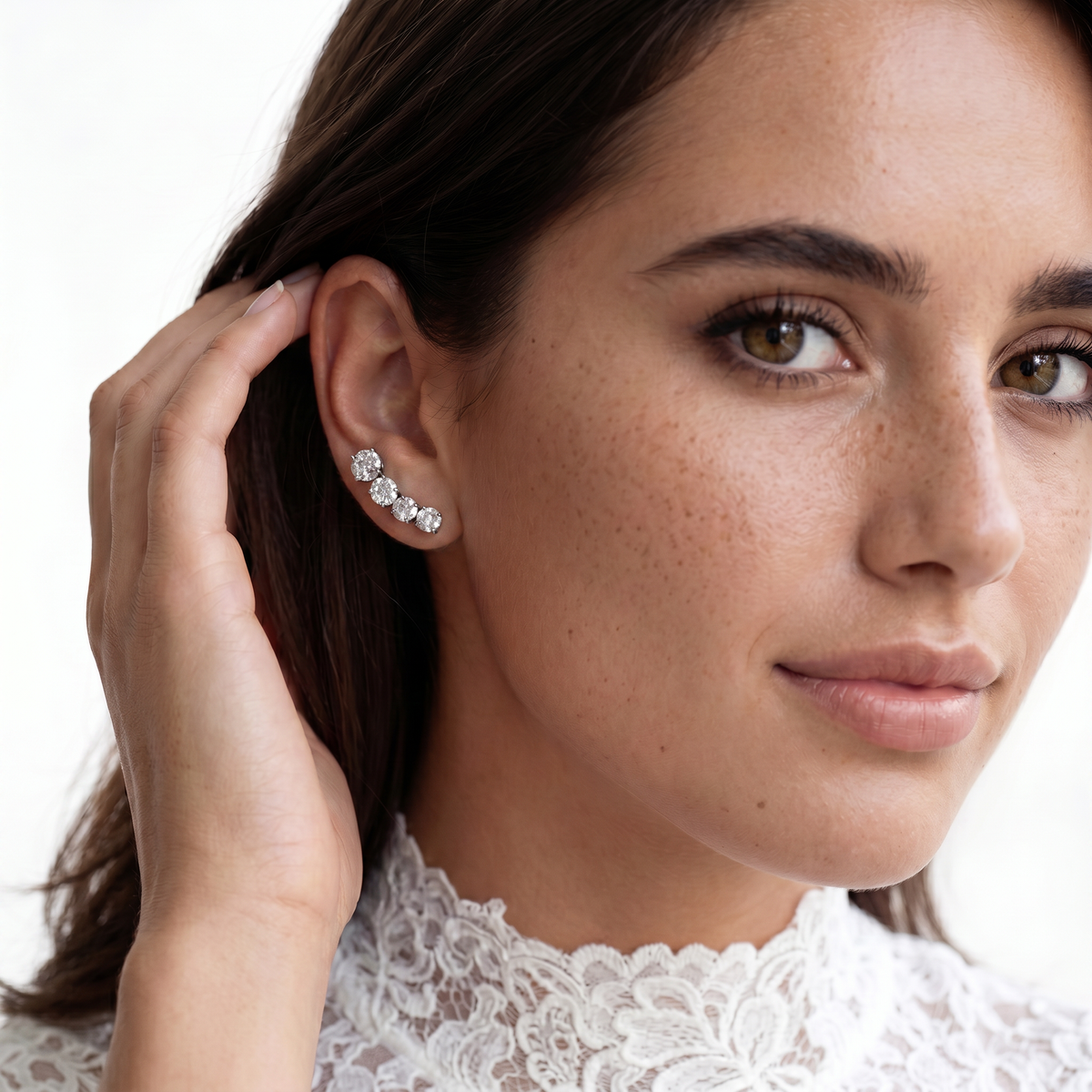 1.52ct 18k White Gold Diamond Fashion Studs — photo 2 of 2