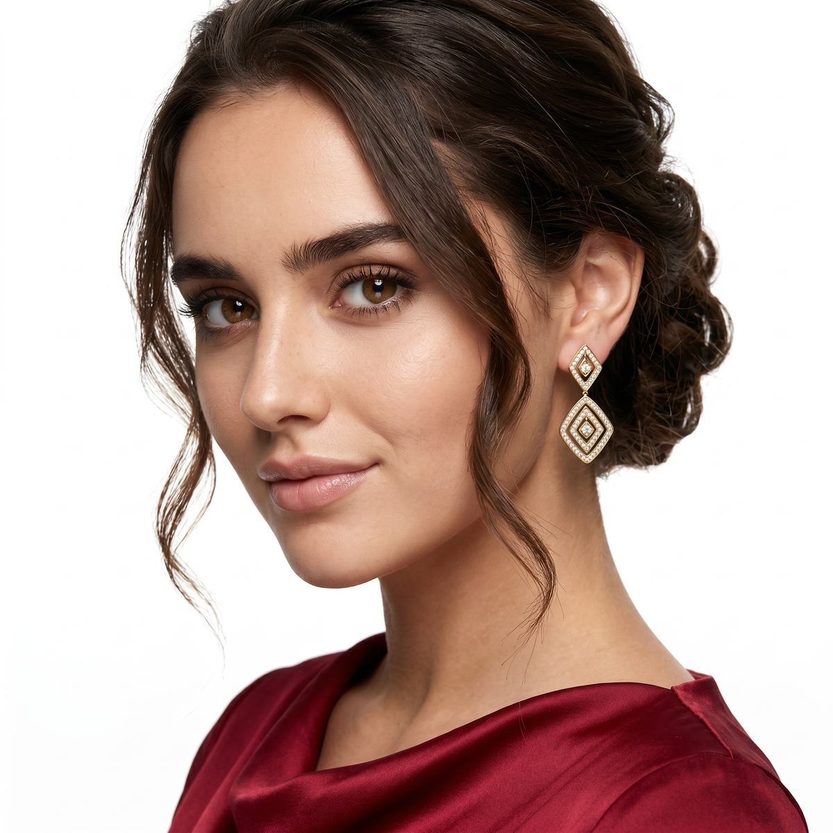 Roberto Coin 18k Gold Diamante Diamond Dangle Earrings worn by model
