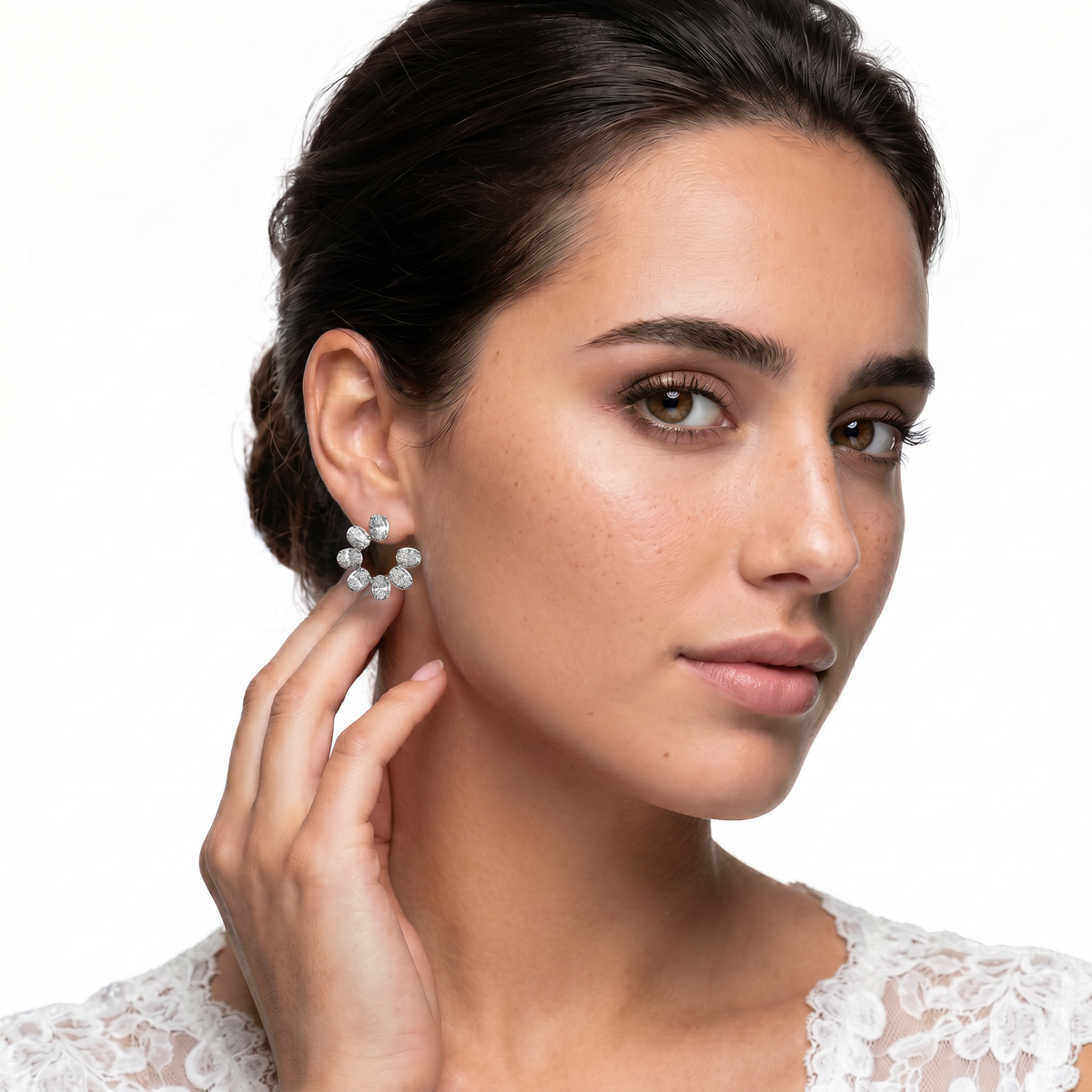 2.35ct 18k White Gold Diamond Fashion Studs — photo 2 of 2