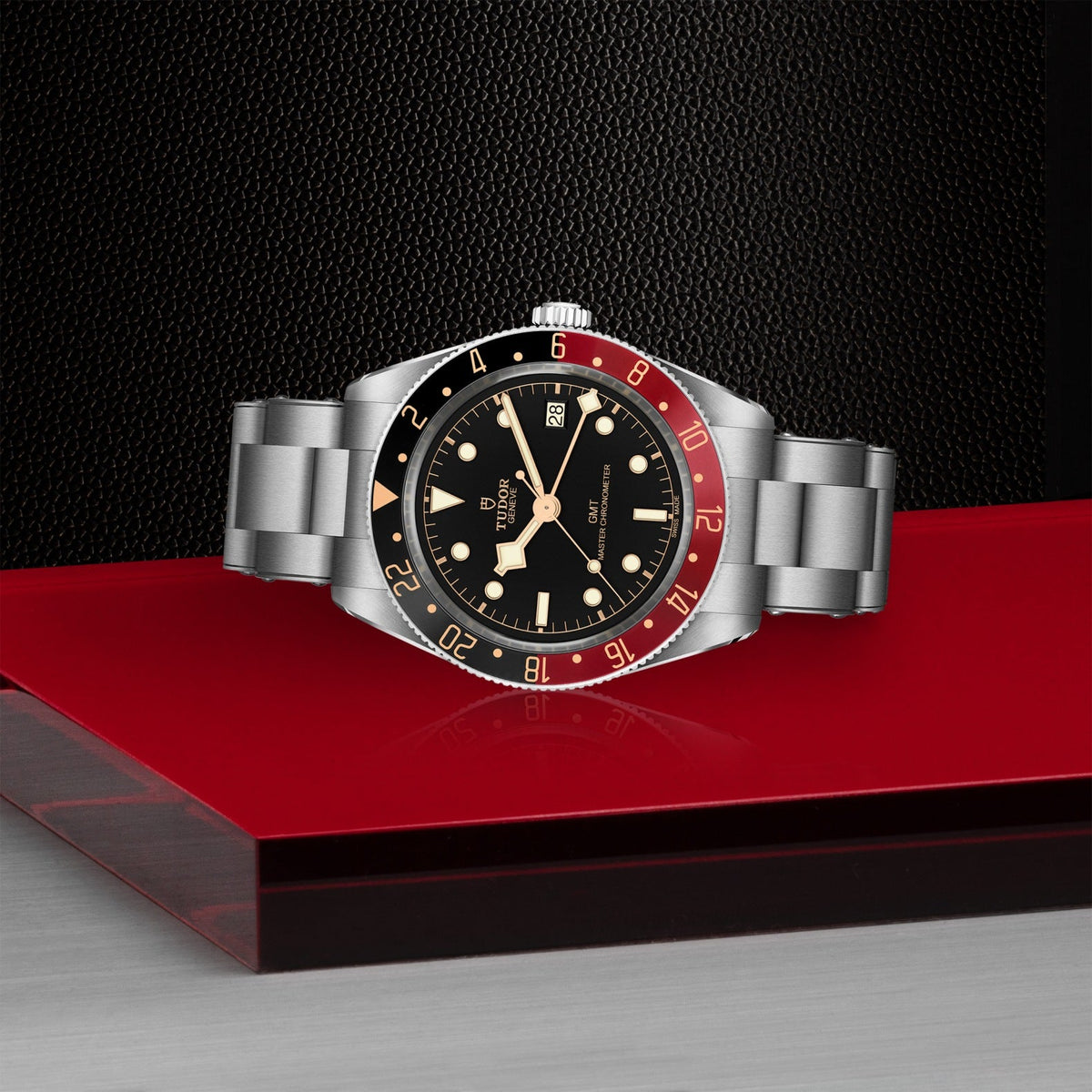 Tudor Black Bay 58 GMT — photo 4 of 5