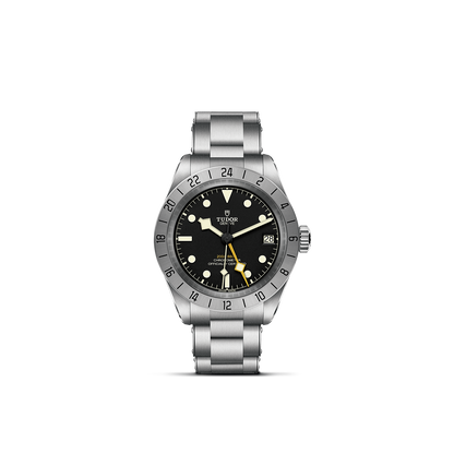 Tudor Black Bay Pro — photo 1 of 5