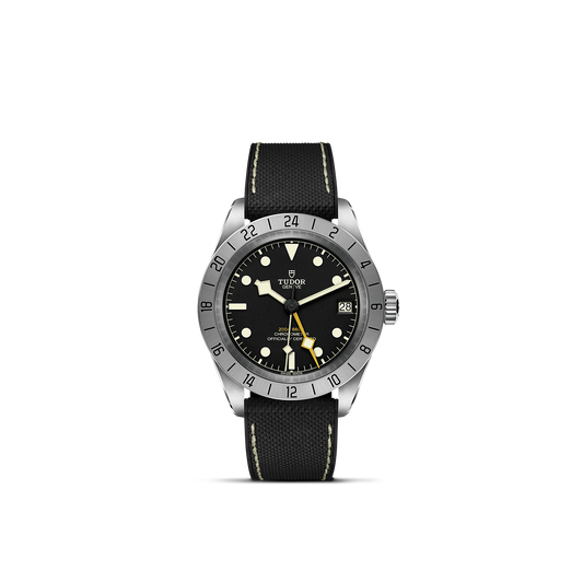 Tudor Black Bay Pro — photo 1 of 5