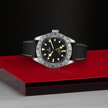 Tudor Black Bay Pro — photo 4 of 5