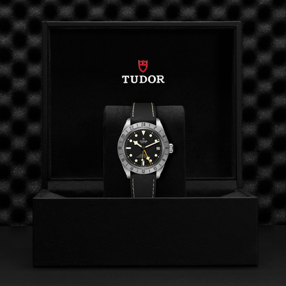 Tudor Black Bay Pro — photo 5 of 5
