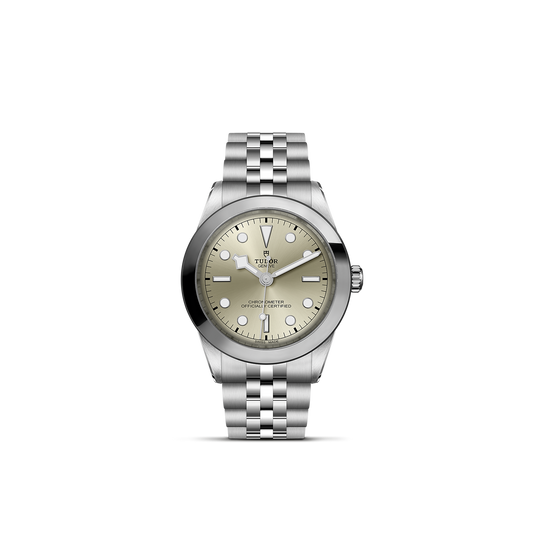 Tudor Black Bay 39 — photo 1 of 5