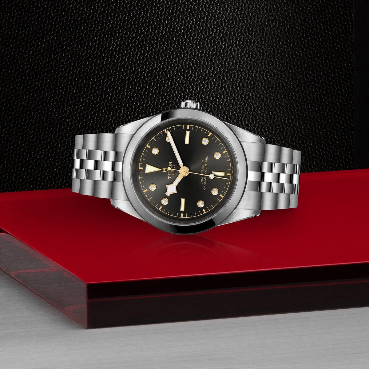 Tudor Black Bay 41 — photo 4 of 5