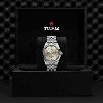 Tudor Black Bay 41 — photo 5 of 5