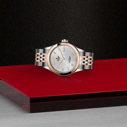 Tudor 1926 — photo 4 of 5