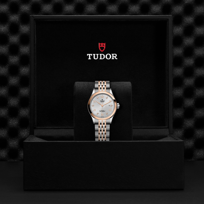 Tudor 1926 — photo 5 of 5