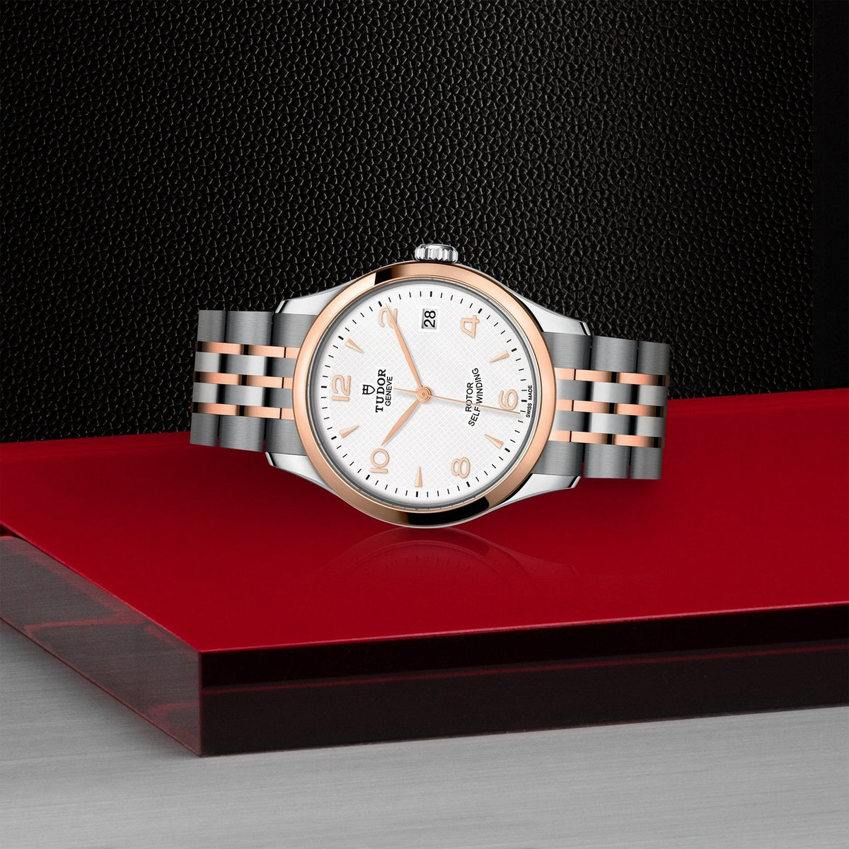 Tudor 1926 — photo 4 of 5