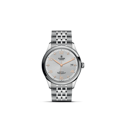 Tudor 1926 — photo 1 of 5