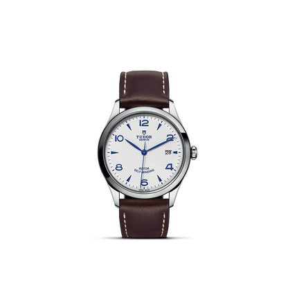 Tudor 1926 — photo 1 of 5