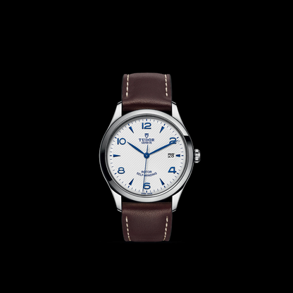 Tudor 1926 — photo 3 of 5