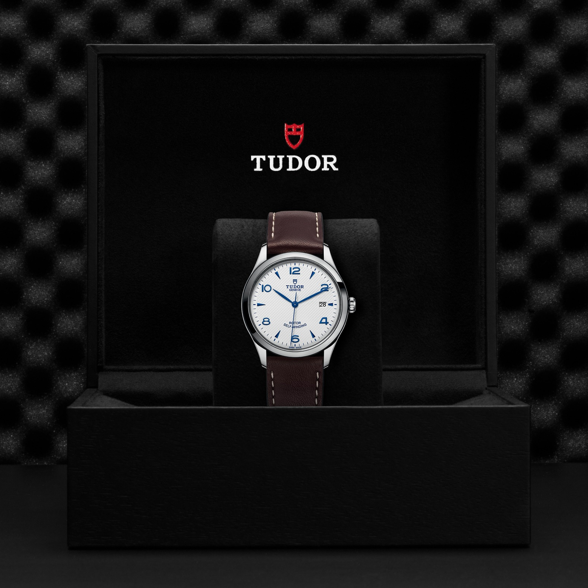 Tudor 1926 — photo 5 of 5