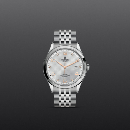 Tudor 1926 — photo 2 of 5