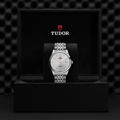 Tudor 1926 — photo 5 of 5